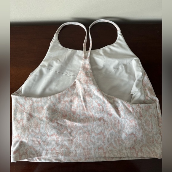 Old Navy Animal Print Sports Bra - Picture 2 of 3